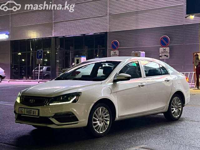 Geely Emgrand EV