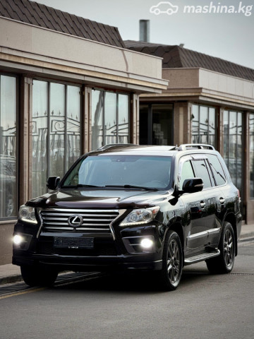 Lexus LX