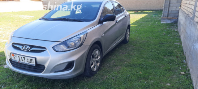 Hyundai Accent