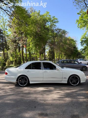 Mercedes-Benz E-Класс AMG