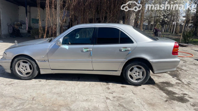 Mercedes-Benz C-Класс