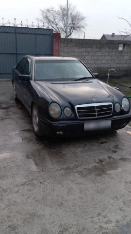 Mercedes-Benz E-Класс