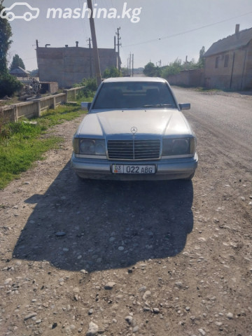 Mercedes-Benz W124