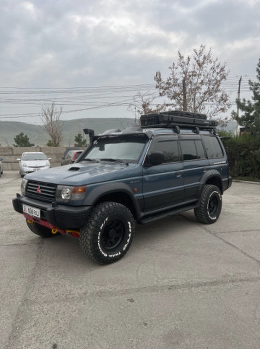 Mitsubishi Pajero
