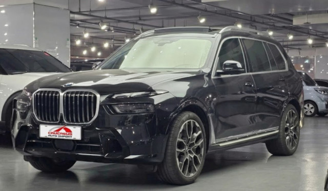 BMW X7