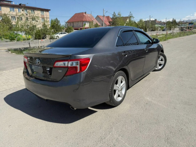 Toyota Camry 2013