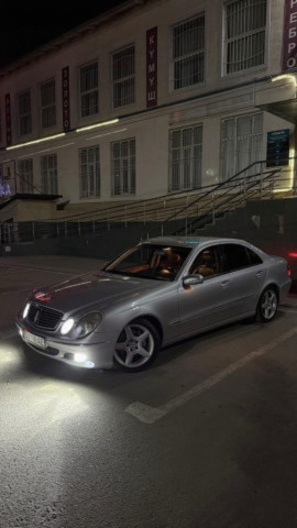 Mercedes-Benz E-Класс 2003