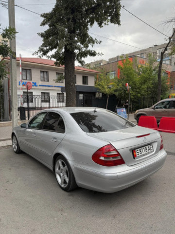 Mercedes-Benz E-Класс 2003