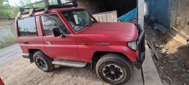 Toyota Land Cruiser Prado 1990
