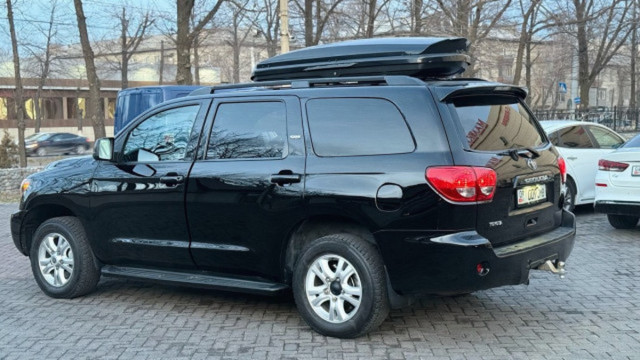 Toyota Sequoia 2008