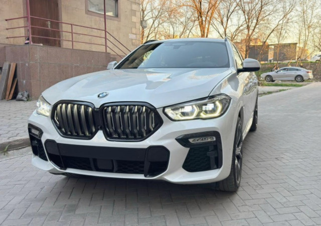 BMW X6 2021