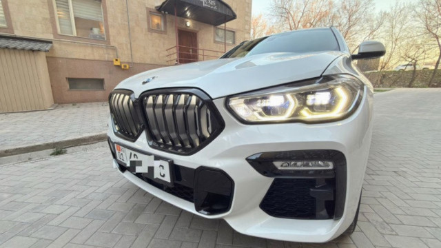 BMW X6 2021