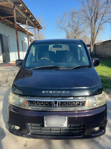 Honda Stepwgn 2003