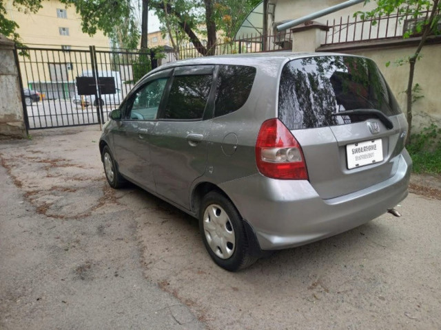 Honda Fit 2003