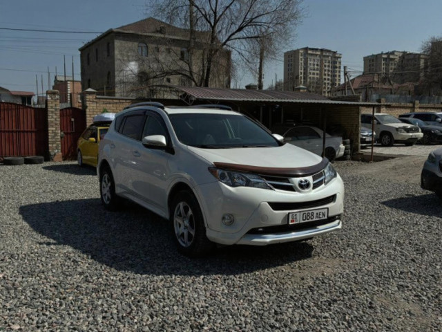 Toyota RAV4 2013