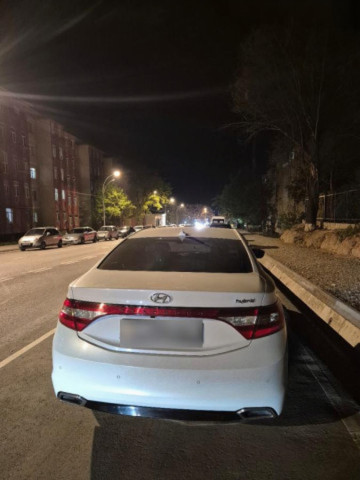 Hyundai Grandeur 2016