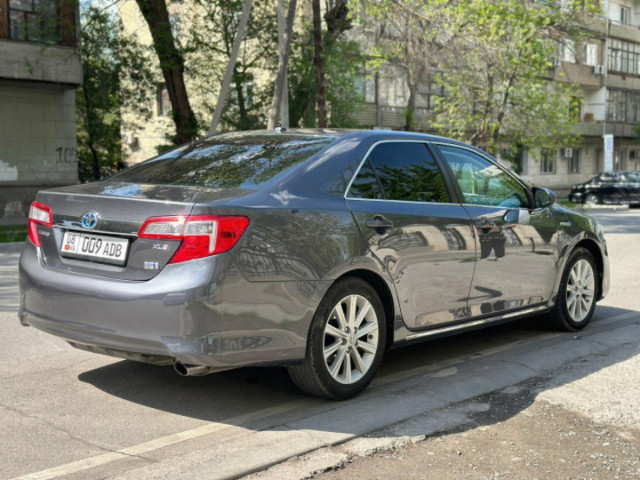 Toyota Camry 2012