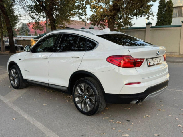 BMW X4 2016