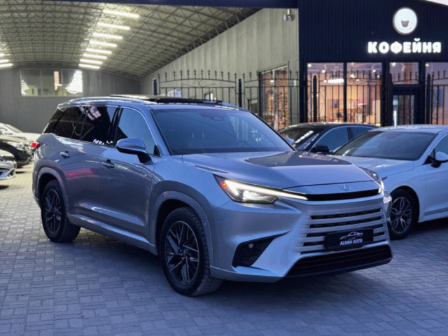 Lexus TX 2024