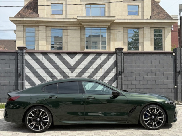 BMW 8 серии 2024