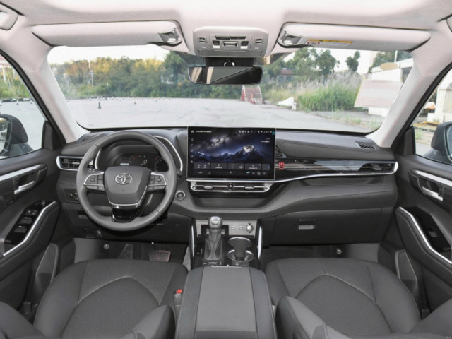 Toyota Highlander 2026