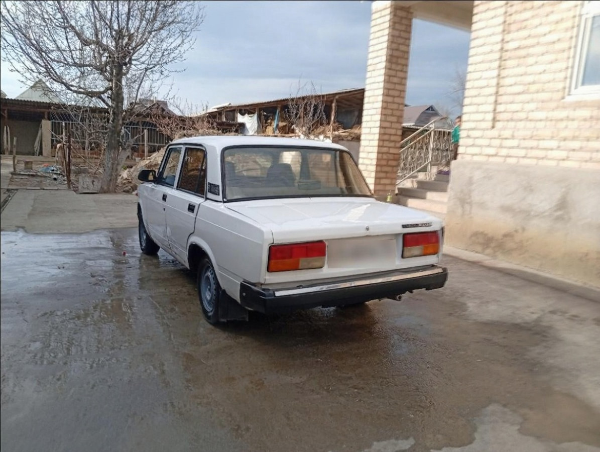 Lada (ВАЗ) 2107 2002