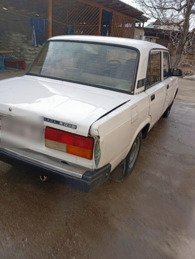 Lada (ВАЗ) 2107 2002