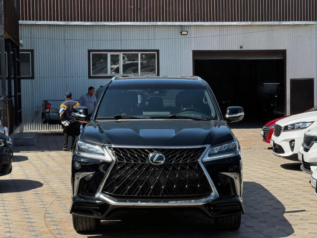 Lexus LX 2020