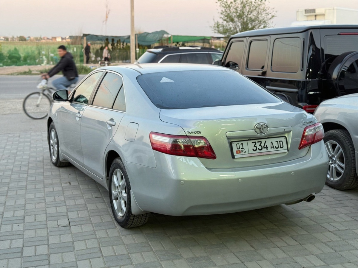 Toyota Camry 2011