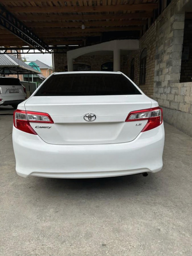 Toyota Camry 2012