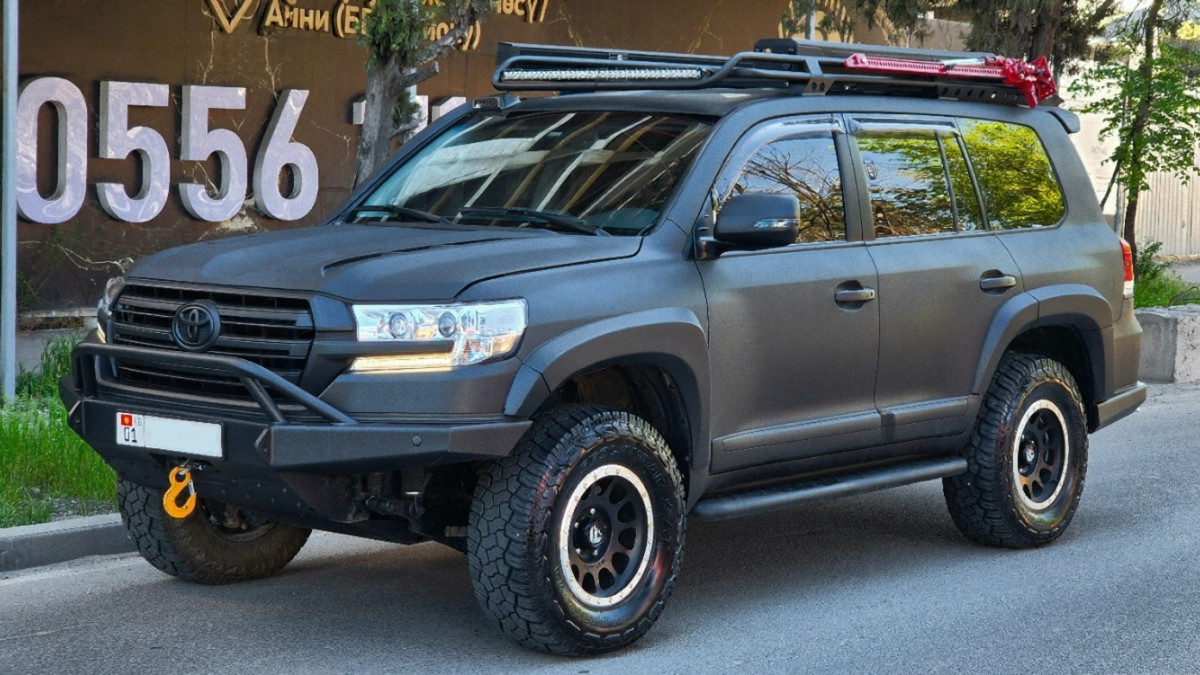 Toyota Land Cruiser 2014
