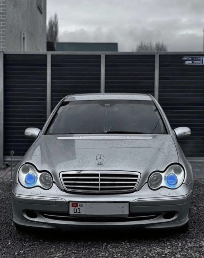 Mercedes-Benz C-Класс 2004