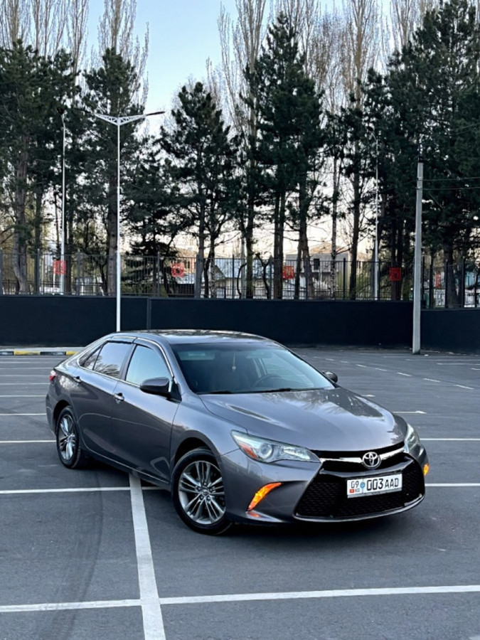Toyota Camry 2015