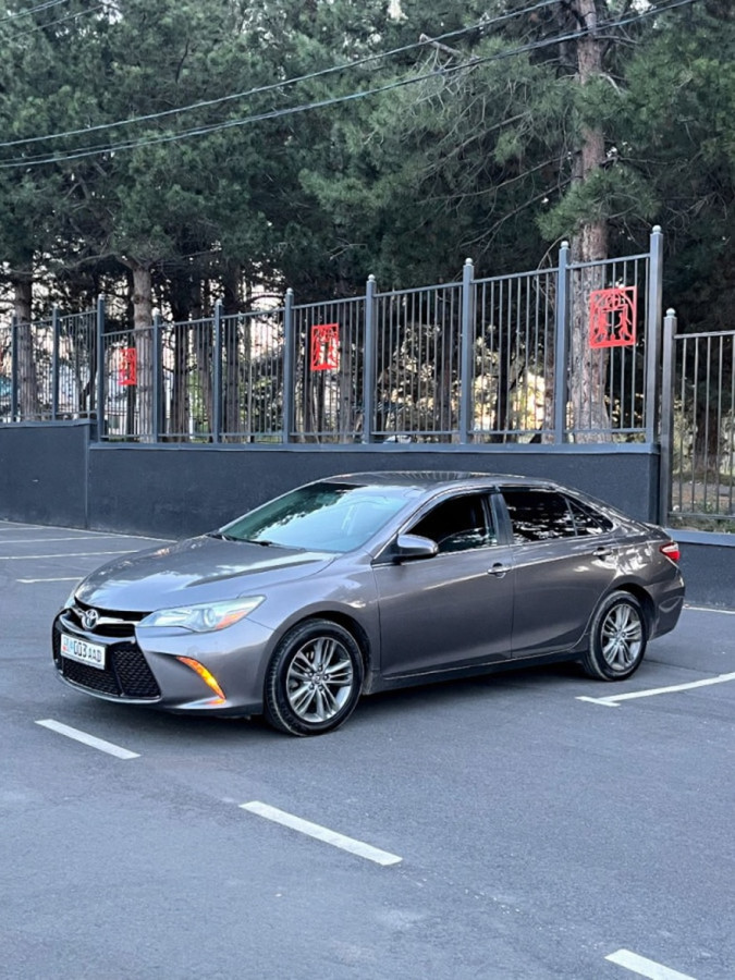 Toyota Camry 2015