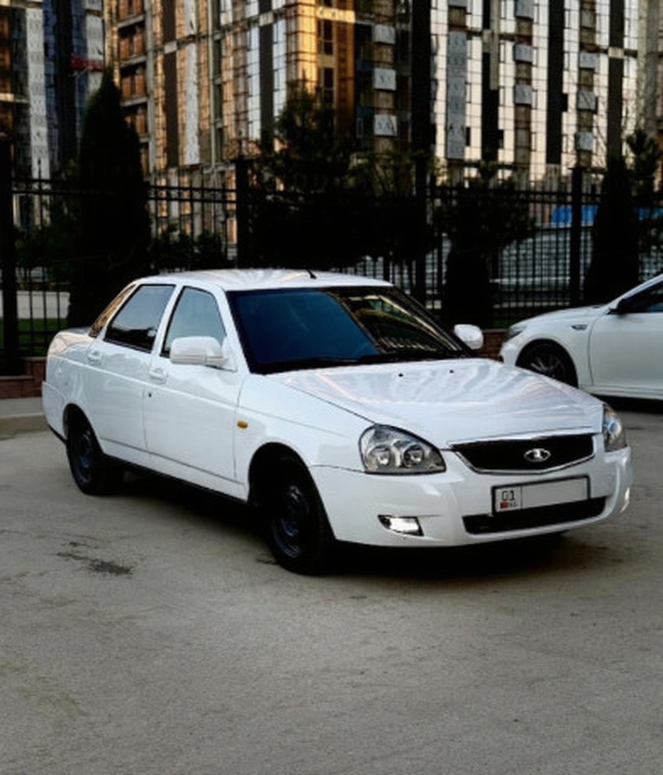 Lada (ВАЗ) Priora 2012