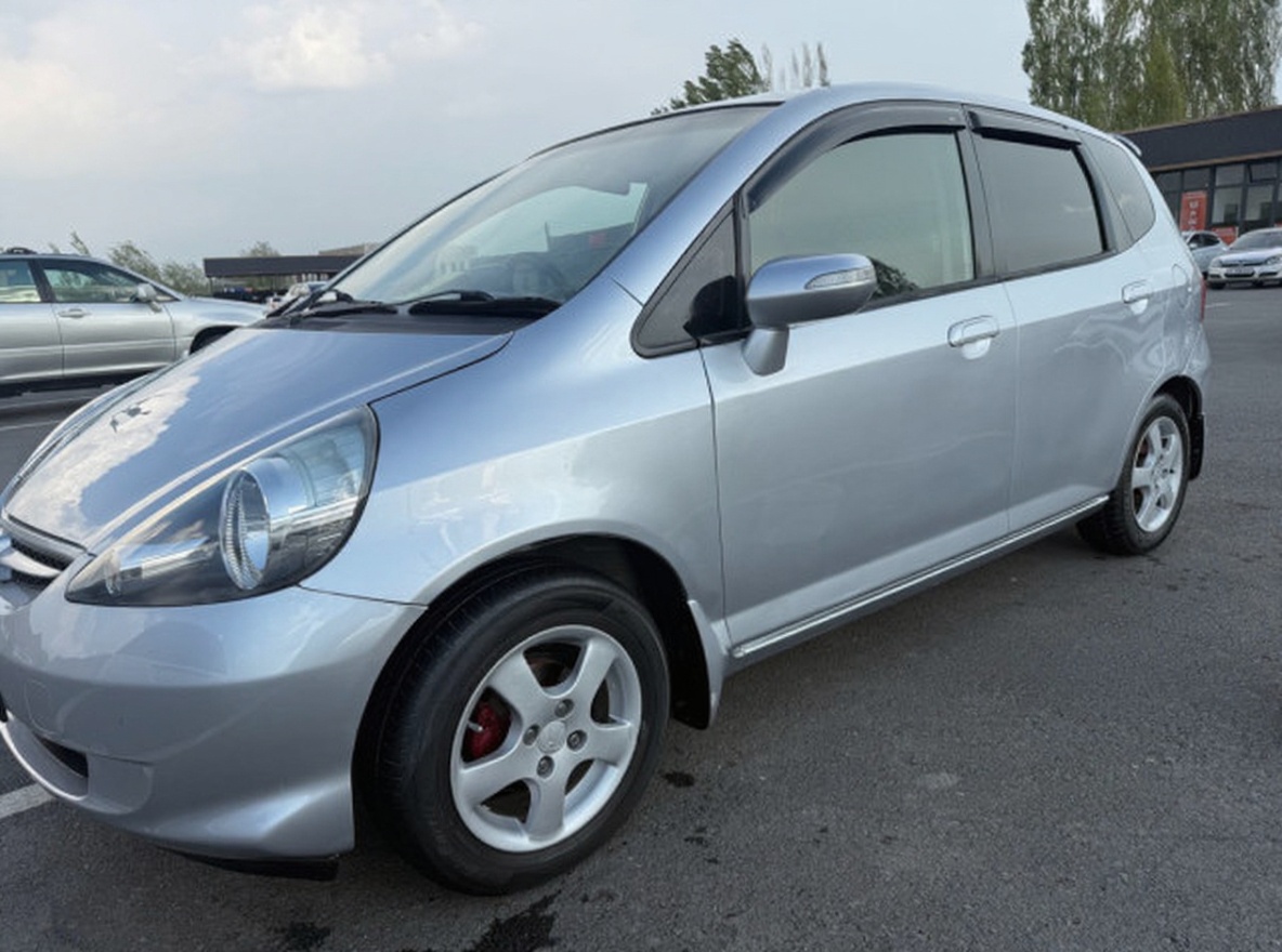 Honda Fit 2005