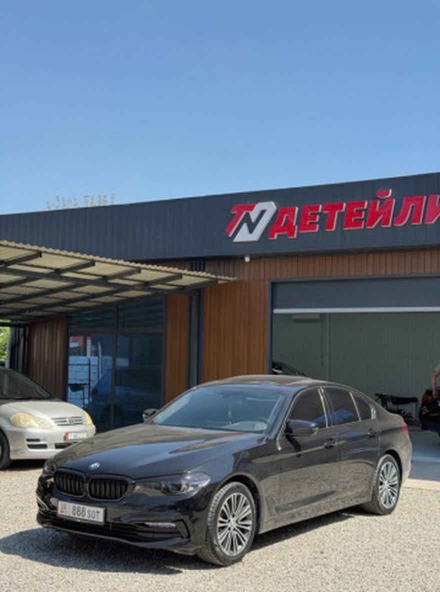 BMW 5 серии 2017