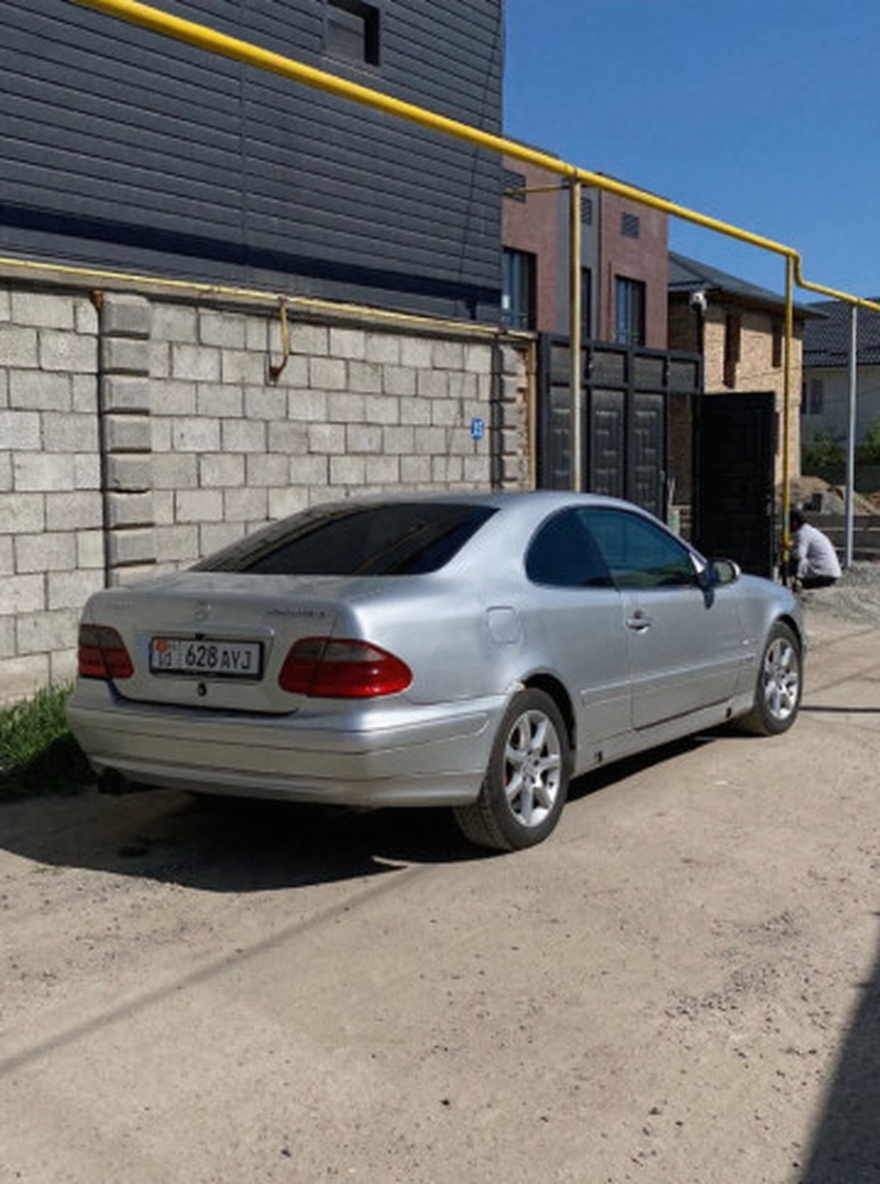 Mercedes-Benz CLK-Класс 2000