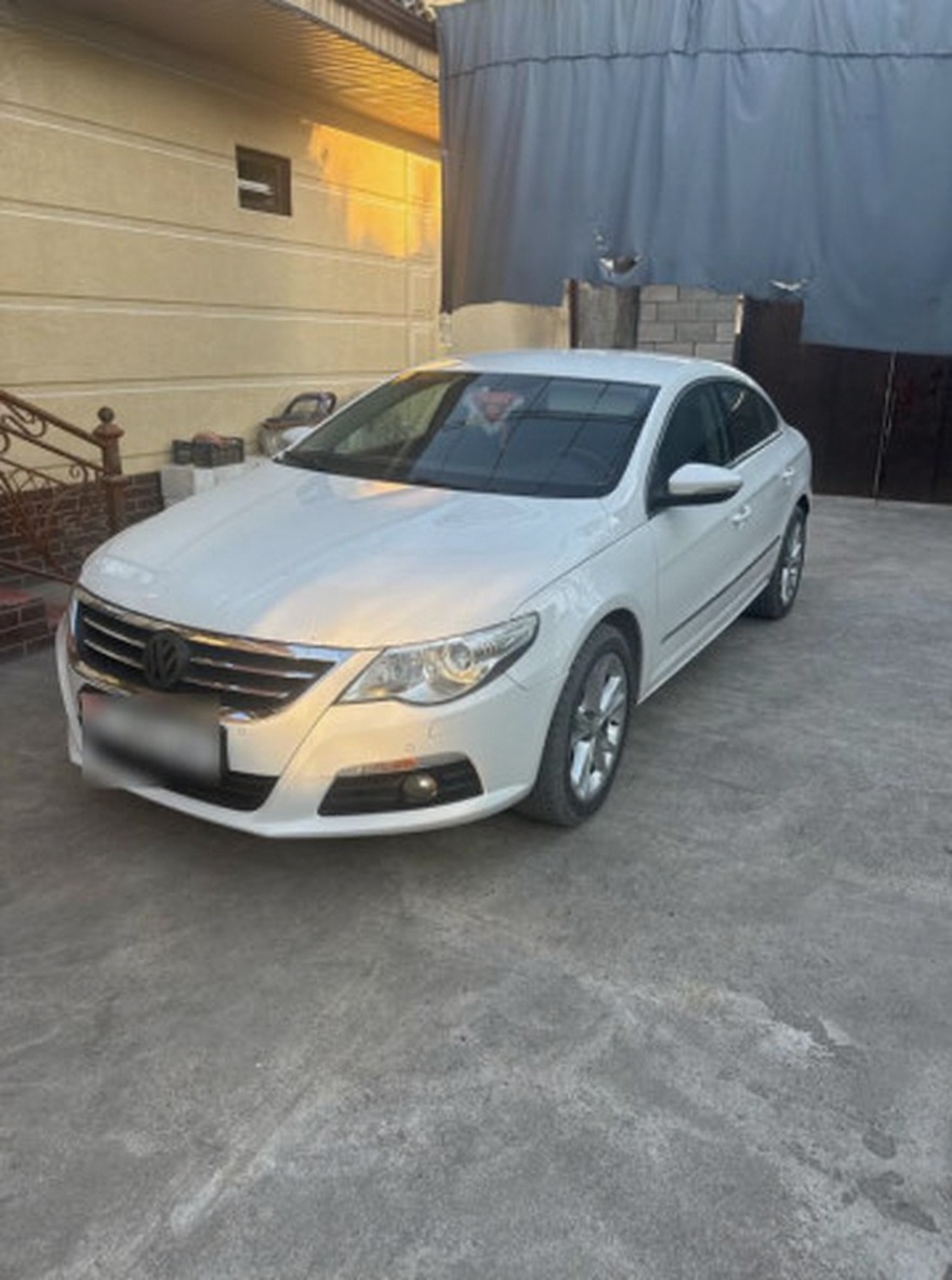 Volkswagen Passat CC 2012