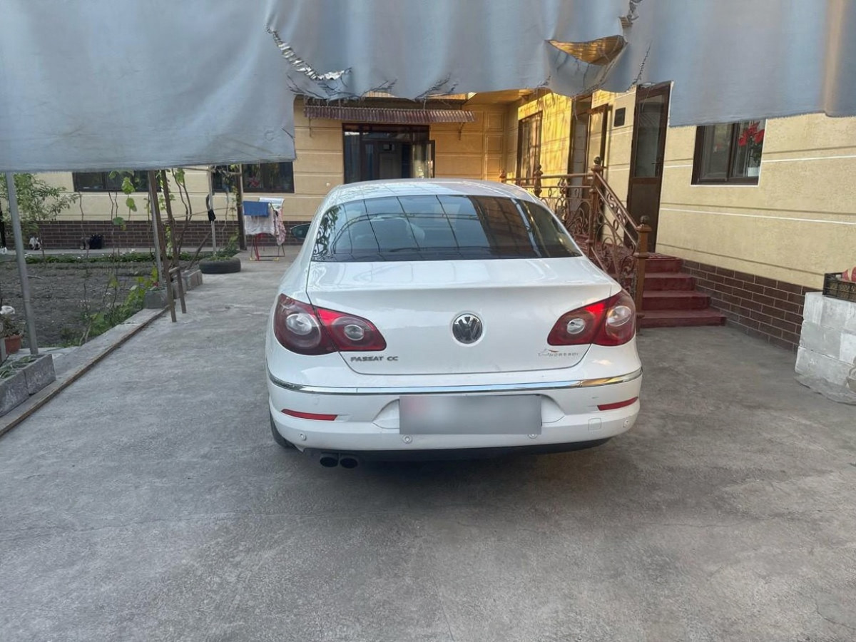 Volkswagen Passat CC 2012