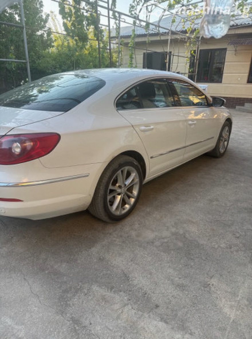 Volkswagen Passat CC 2012
