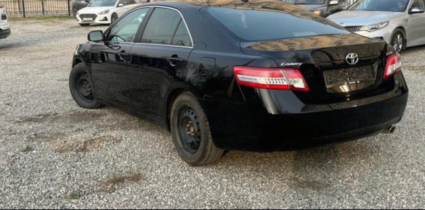 Toyota Camry 2011