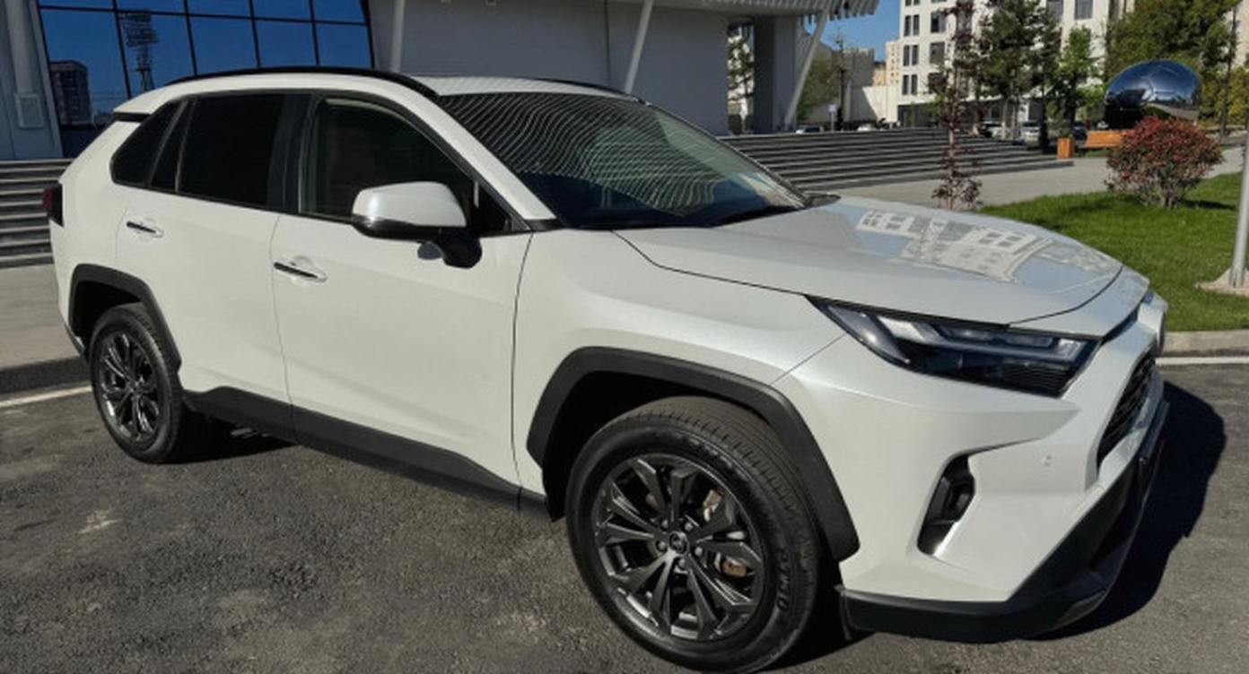 Toyota RAV4 2023