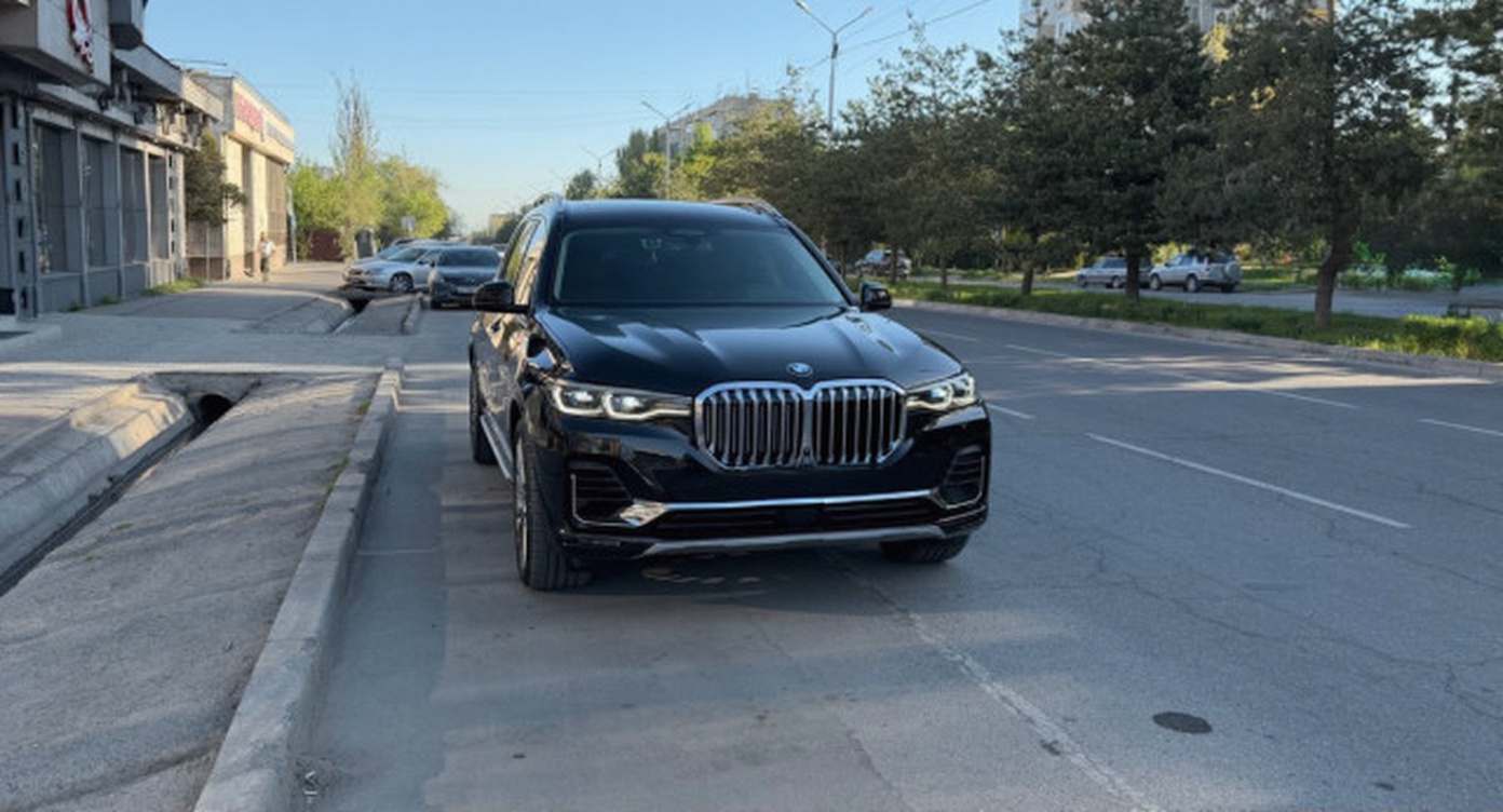 BMW X7 2019
