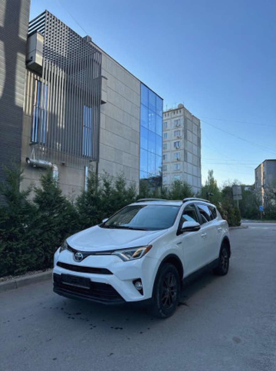 Toyota RAV4 2016