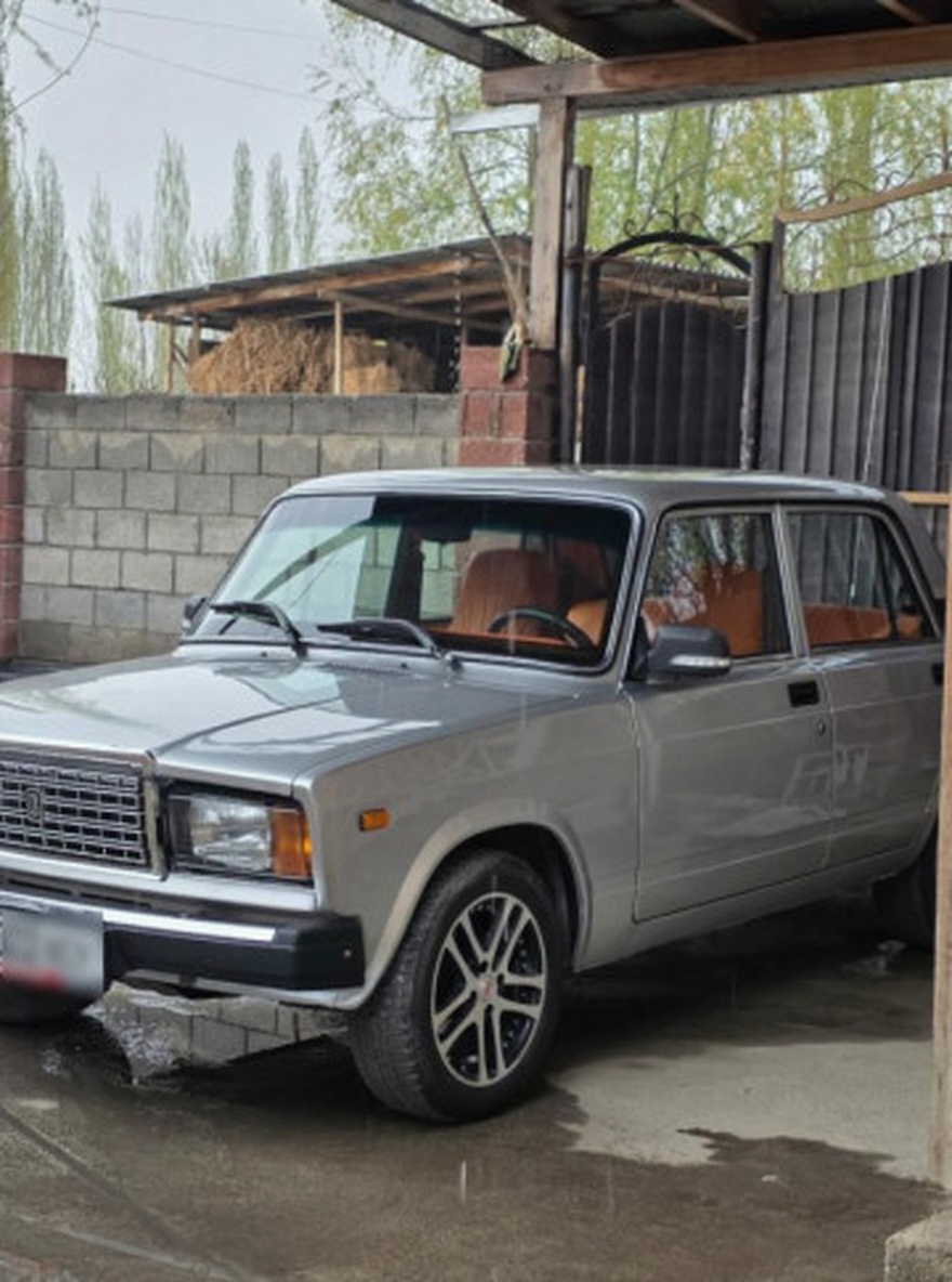 Lada (ВАЗ) 2107 2011