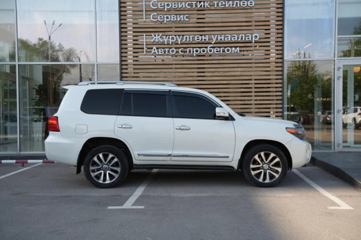Toyota Land Cruiser 2014