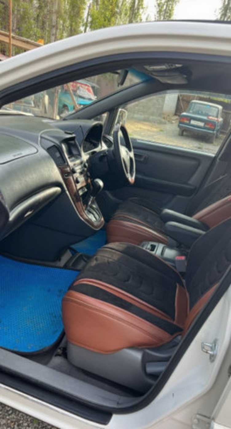 Toyota Harrier 1998
