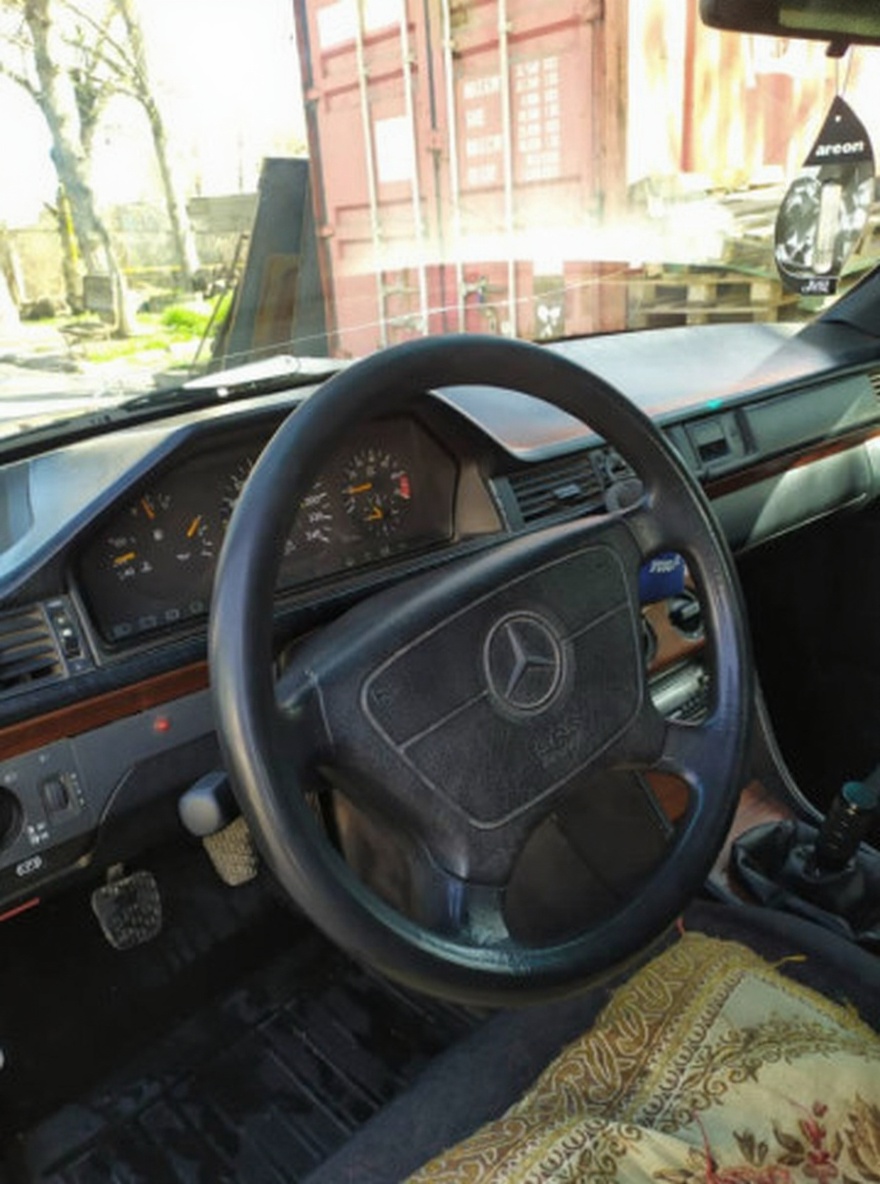 Mercedes-Benz W124 1993