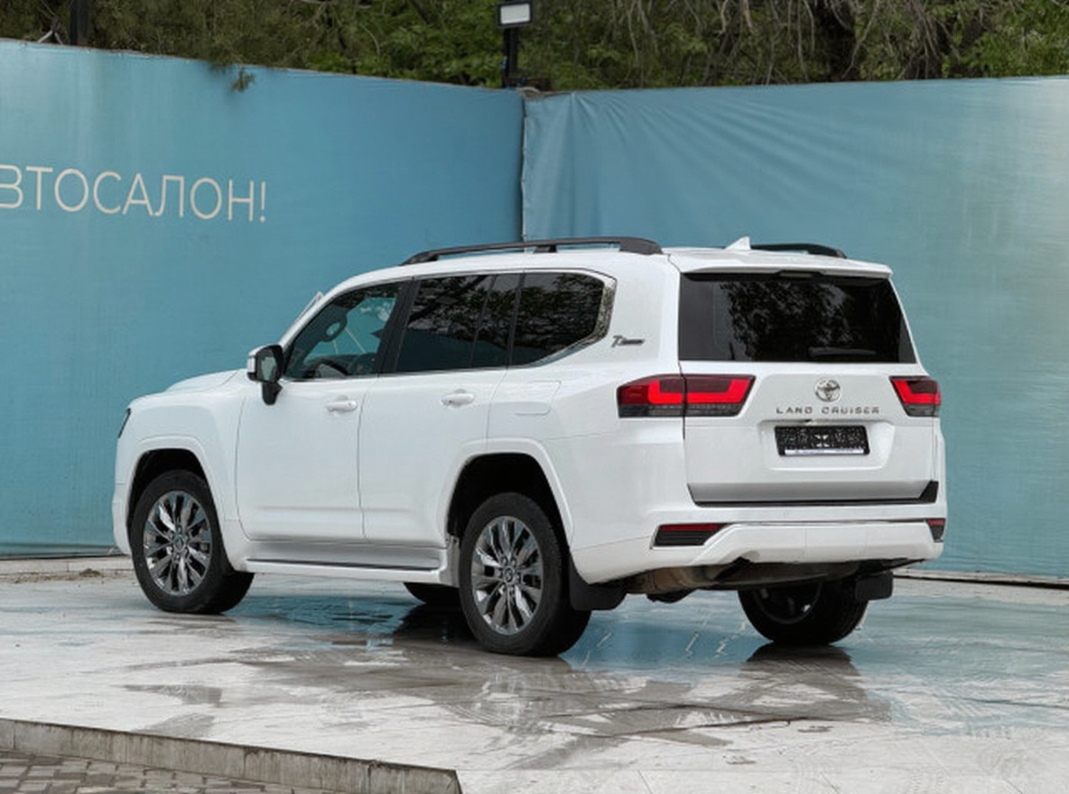 Toyota Land Cruiser 2022